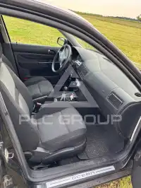 2003 Volkswagen GOLF