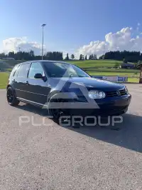 2003 Volkswagen GOLF