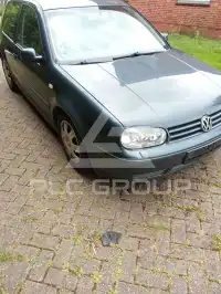 2003 Volkswagen GOLF