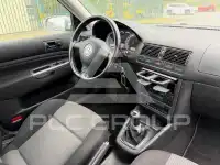 2003 Volkswagen GOLF