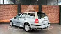 2003 Volkswagen GOLF