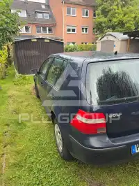2003 Volkswagen GOLF
