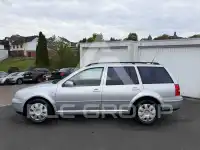 2003 Volkswagen GOLF