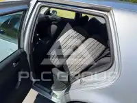 2003 Volkswagen GOLF