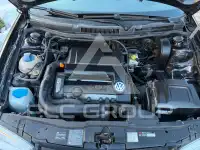 2003 Volkswagen GOLF
