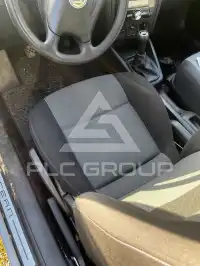 2003 Volkswagen GOLF