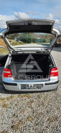 2003 Volkswagen GOLF
