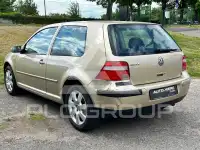 2003 Volkswagen GOLF