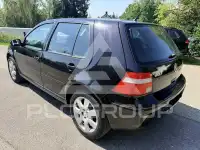 2003 Volkswagen GOLF