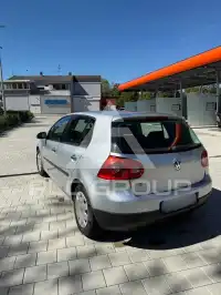 2003 Volkswagen GOLF