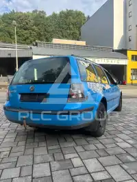 2003 Volkswagen GOLF