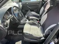 2003 Volkswagen GOLF