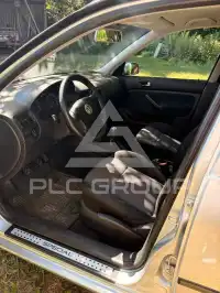 2003 Volkswagen GOLF