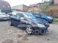 2003 Volkswagen GOLF