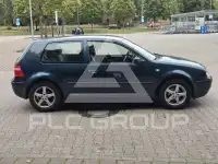 2003 Volkswagen GOLF