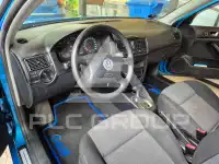 2003 Volkswagen GOLF