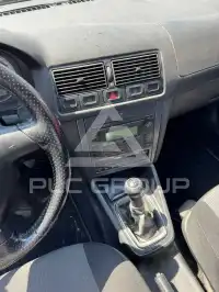 2003 Volkswagen GOLF