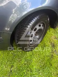 2003 Volkswagen GOLF