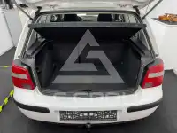 2003 Volkswagen GOLF