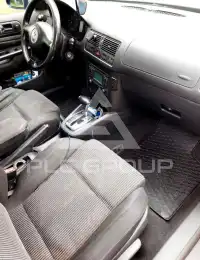2003 Volkswagen GOLF