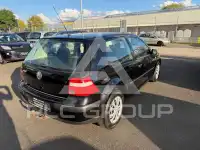2003 Volkswagen GOLF