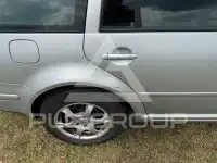 2003 Volkswagen GOLF