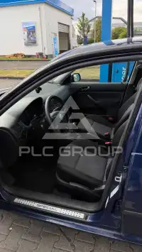 2003 Volkswagen GOLF