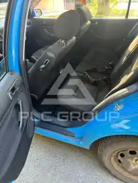 2003 Volkswagen GOLF