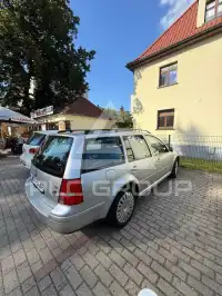2003 Volkswagen GOLF