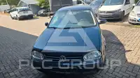 2003 Volkswagen GOLF