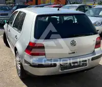 2003 Volkswagen GOLF