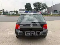 2003 Volkswagen GOLF