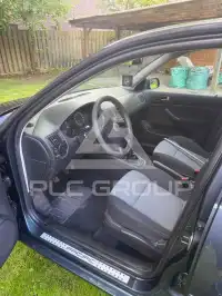 2003 Volkswagen GOLF