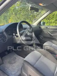 2003 Volkswagen GOLF