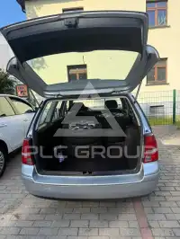 2003 Volkswagen GOLF