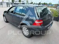 2003 Volkswagen GOLF