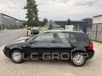2003 Volkswagen GOLF