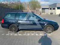 2003 Volkswagen GOLF