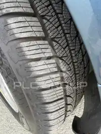 2003 Volkswagen GOLF