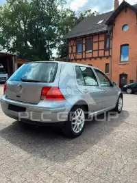 2003 Volkswagen GOLF