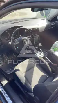 2003 Volkswagen GOLF