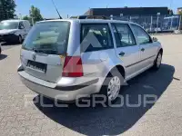 2003 Volkswagen GOLF