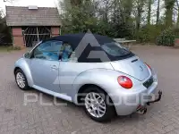 2003 Volkswagen BEETLE