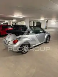 2003 Volkswagen BEETLE