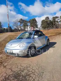 2003 Volkswagen BEETLE