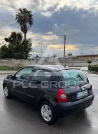 2003 Renault Clio