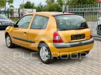 2003 Renault Clio