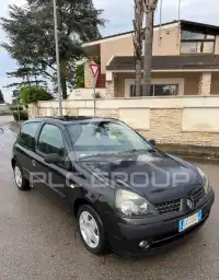 2003 Renault Clio