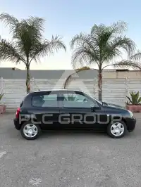 2003 Renault Clio