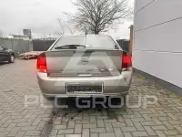 2003 Opel Vectra